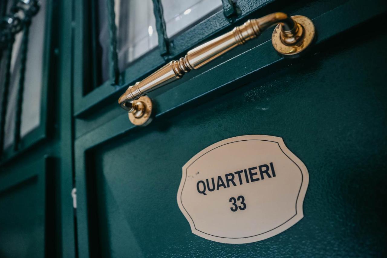 Bnb Quartieri 33 ナポリ エクステリア 写真