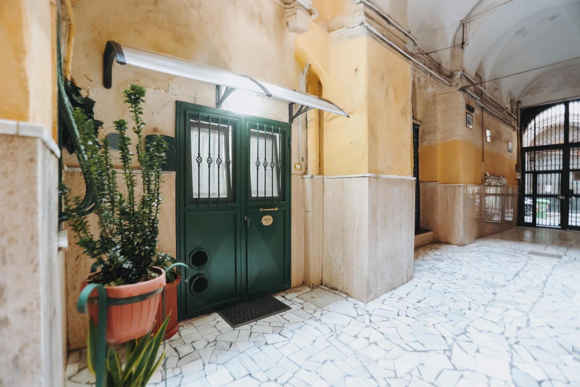 Bnb Quartieri 33 ナポリ エクステリア 写真